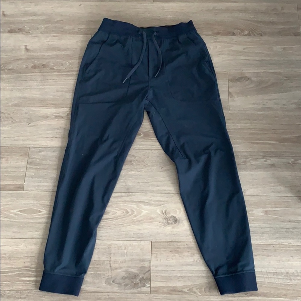 Lululemon Athletica men’s jogger